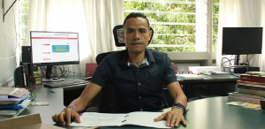 Docente publica ensayo en &ldquo;Variaciones sobre la bicicleta. Escribir en pelot&oacute;n&rdquo;