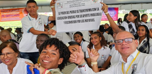 Actividad de Doctorado Interinstitucional en Estudios para la Paz