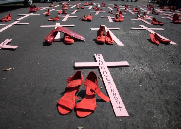 Plant&oacute;n Nacional contra los feminicidios