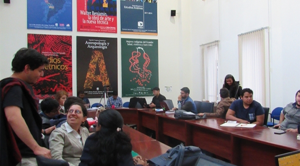 Delegaci&oacute;n de estudiantes y profesores del Departamento de Historia&nbsp;en evento cient&iacute;fico en FLACSO, sede Ecuador