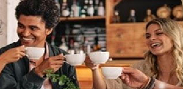 Caf&eacute; y Palabras