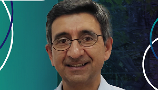 Decano en Charlas en la U