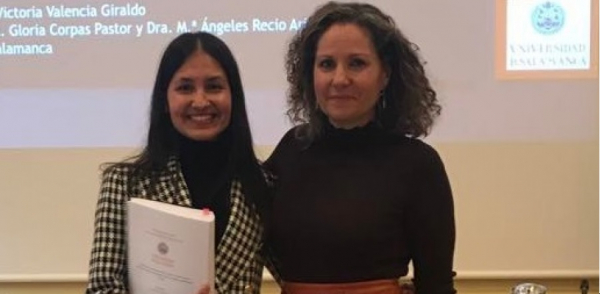 Egresada obtiene doctorado con tesis Cum Laude