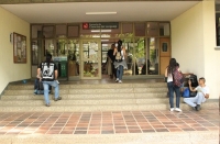 Oferta cursos de lenguas periodo Octubre - Diciembre 2018 Centro de Lenguas y Culturas Escuela de Ciencias del Lenguaje Univalle