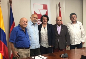 Se posesion&oacute; Dario Henao Restrepo como nuevo Decano de la Facultad de Humanidades