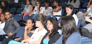 Informaci&oacute;n sobre est&iacute;mulos acad&eacute;micos para estudiantes de la Facultad de Humanidades